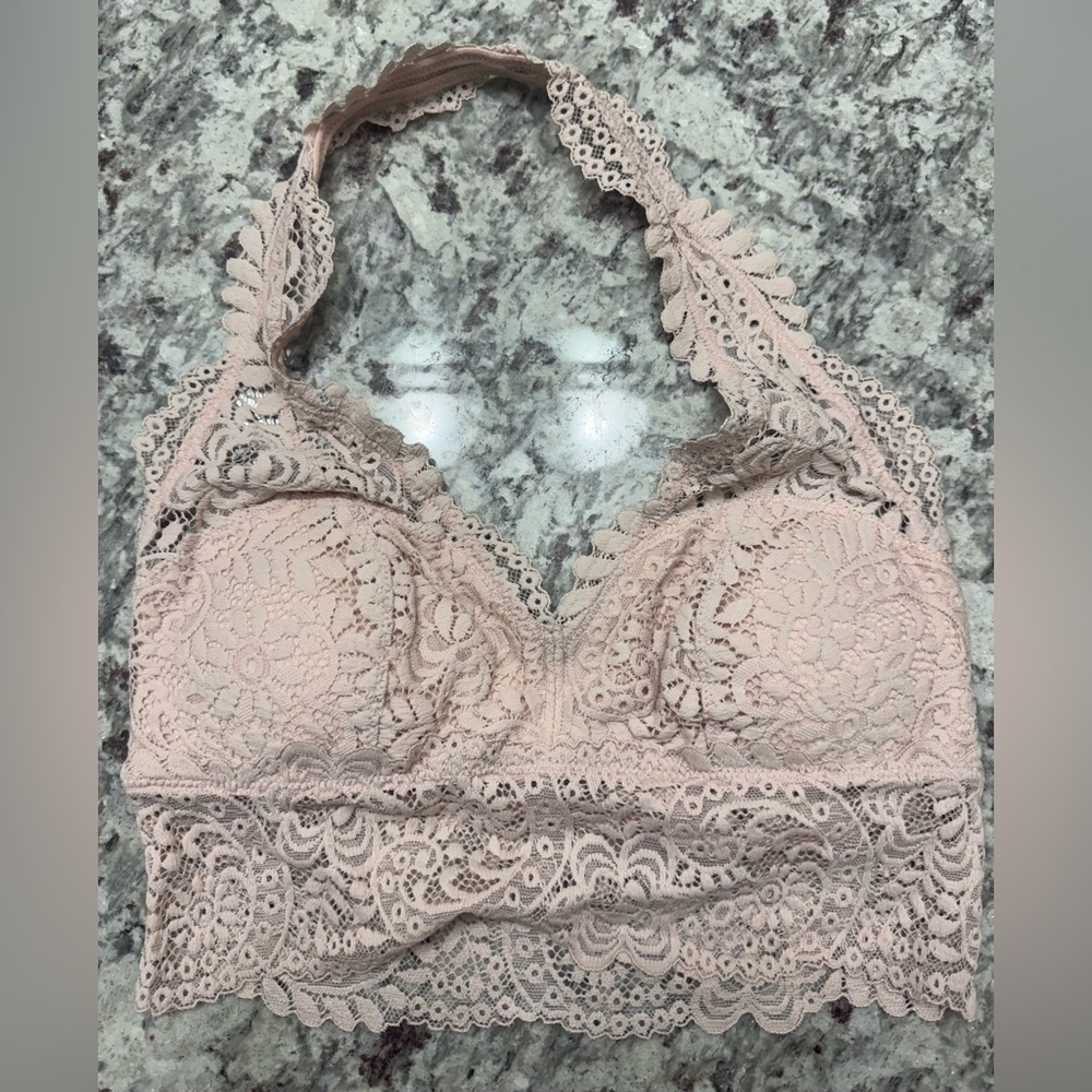 NWOT Aerie Lace Halter Bralette | Feminine Floral Lace Top